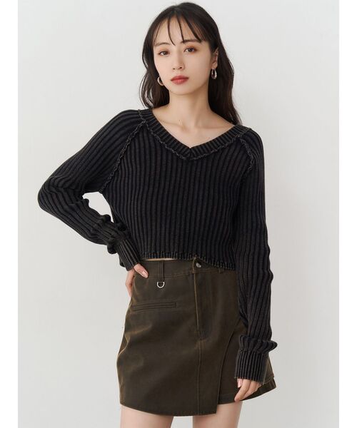 MURUA(ムルーア)の「【セットアップ対応】ワンサイドスリットカーゴショートパンツ(その他パンツ・レディース・ブラック/ブラウン・1/2)」の13枚目の写真