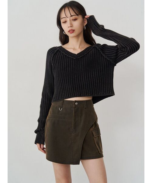 MURUA(ムルーア)の「【セットアップ対応】ワンサイドスリットカーゴショートパンツ(その他パンツ・レディース・ブラック/ブラウン・1/2)」の14枚目の写真