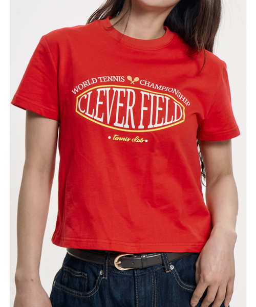 CLEVER FIELD（クレバーフィールド）の「シグニチャーエンブレムクロップTシャツ[レッド]（Tシャツ/カットソー・レディース・その他・MEDIUM/SMALL）」の2枚目の写真