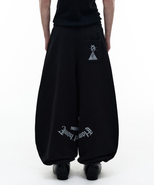 OPUS 0012（オーパス0012）の「Op. 08 SWEET FAMILY BALLOON SWEAT PANTS BLACK（その他パンツ・レディース・その他・SMALL/MEDIUM/X-SMALL/LARGE）」の2枚目の写真