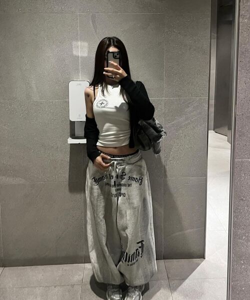 OPUS 0012（オーパス0012）の「Op. 08 SWEET FAMILY BALLOON SWEAT PANTS BLACK（その他パンツ・レディース・その他・SMALL/MEDIUM/X-SMALL/LARGE）」の12枚目の写真