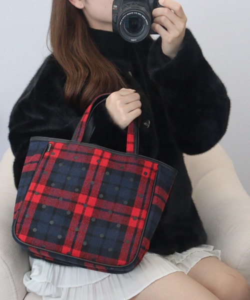 ROOTOTE(ルートート)の「ROOTOTE ドット&チェックフェルトランチトート(トートバッグ・レディース・ブラック系その他/レッド系その他・FREE)」の1枚目の写真