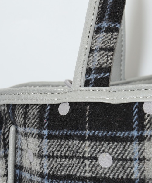 ROOTOTE(ルートート)の「ROOTOTE ドット&チェックフェルトランチトート(トートバッグ・レディース・ブラック系その他/レッド系その他・FREE)」の12枚目の写真