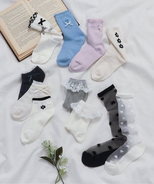 apres les cours（アプレレクール）の「ワンポイント刺繍クルーソックス（ソックス/靴下・キッズ・レッド/ブラック/サックスブルー/アイボリー・12/15 /18/21）」の11枚目の写真