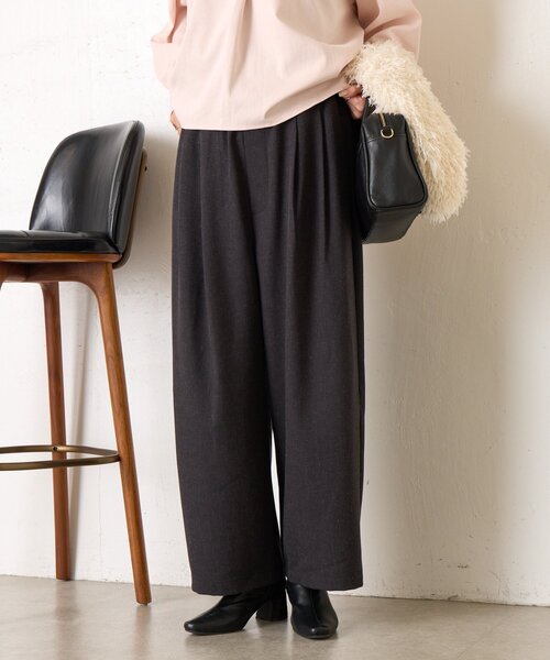 Jena espace merveilleux（ジェナ　エスパスメルヴェイユ）の「【やわらぐ艶カーブ】メランジカーブパンツ（その他パンツ・レディース・チャコールグレー/ライトグレー/イエロー・FREE）」の2枚目の写真