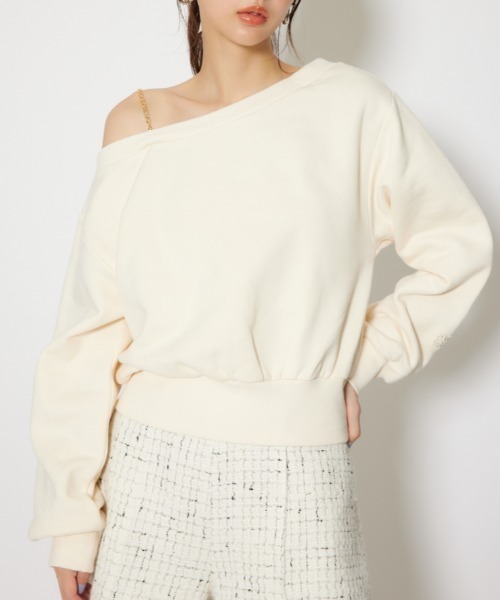 rienda（リエンダ）の「ワンショルダーボリュームスウェットトップス 春服 トレーナー（スウェット・レディース・ライトイエロー/ネイビー/ホワイト・FREE）」の3枚目の写真