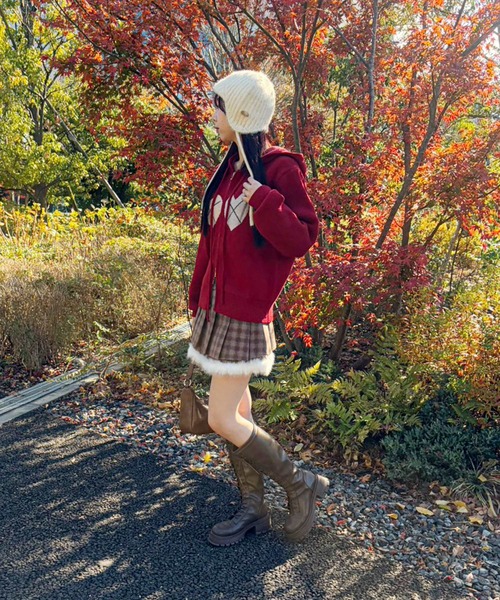 frunco(フランコ)の「【ZOZO限定】クロスステッチハート柄ジップフーディ(ニット/セーター・レディース・ネイビー/グレー/レッド・FREE)」の6枚目の写真