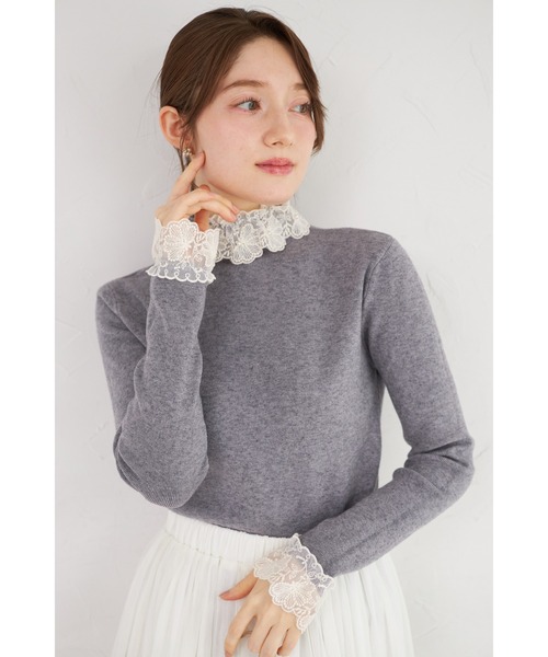tocco closet(トッコ クローゼット)の「【ZOZO限定】レースプチハイネックリブニットトップス(ニット/セーター・レディース・アイボリー/ブラック/ライトブルー/グレー・M)」の3枚目の写真