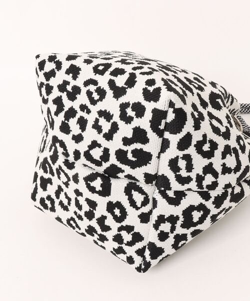 Munich（ミューニック）の「レオパードジャガードハンドバッグ（ハンドバッグ・レディース・ベージュ/ブルー/ホワイト・FREE）」の22枚目の写真