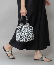 Munich（ミューニック）の「レオパードジャガードハンドバッグ（ハンドバッグ）」