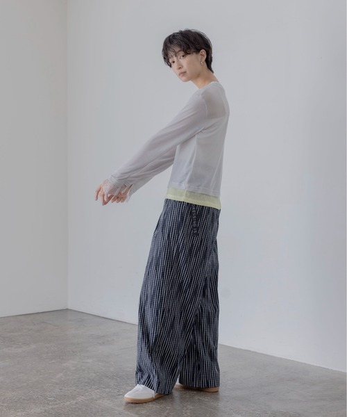Eimee Law(エイミーロウ)の「レースカフスレイヤードライクトップス(Tシャツ/カットソー・レディース・オフホワイト/ミント/ブラック/ライトグレー・FREE)」の13枚目の写真