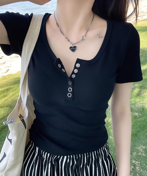 yuue' ( wear )(ユーイ)の「ヘンリーネック半袖Tシャツ(Tシャツ/カットソー・レディース・ブラック/ホワイト/ライトグレー/チャコールグレー/アイボリー・M/L)」の15枚目の写真