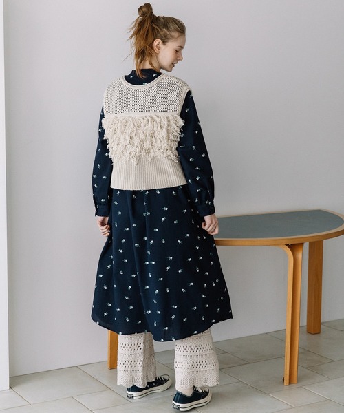 POU DOU DOU（プードゥドゥ）の「アイレットボーダーニットパンツ（その他パンツ・レディース・ダークグレー/アイボリー・3）」の4枚目の写真