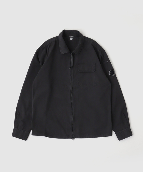 C.P. COMPANY（シーピーカンパニー）の「C.P.Company / シーピーカンパニー ORGANIC GABARDINE ZIPPED LENS OS（シャツ/ブラウス・メンズ・ブルー系その他/イエロー/オレンジ/カーキ/グレー/ブラック・MEDIUM/SMALL/LARGE）」の2枚目の写真