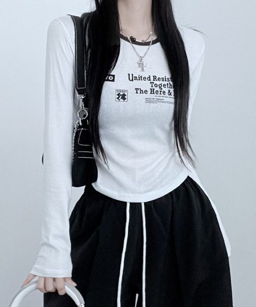 VIVID LADY(ビビッドレディー)の「フロント英字プリント ロンT Tシャツ(Tシャツ/カットソー・レディース・ピンク/カーキ/ブラック/アイボリー・FREE)」の2枚目の写真