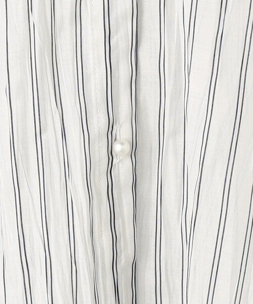 K.T KIYOKO TAKASE（キヨコタカセ）の「シワ加工ストライプ ラッフルシャツブラウス（シャツ/ブラウス・レディース・ホワイト×ネイビー/ブルー系その他・7号/9号）」の21枚目の写真