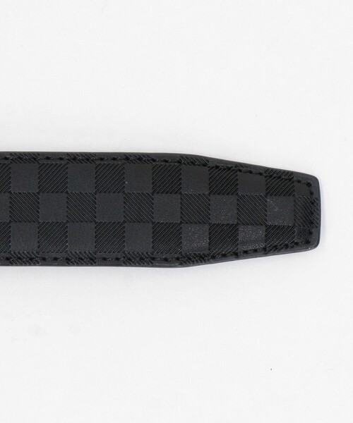 COMME CA ISM(コムサイズム)の「市松大柄 サフィアーノ型押し リバーシブルベルト(ベルト・メンズ・ブラック/ダークブラウン・FREE)」の9枚目の写真