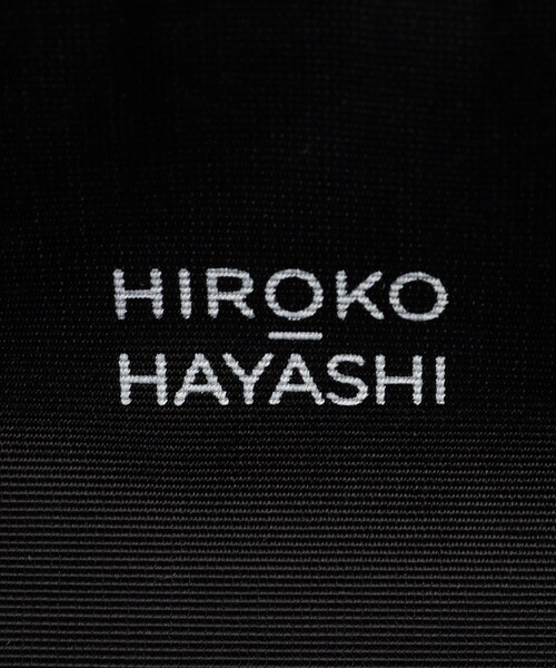 HIROKO HAYASHI（ヒロコハヤシ）の「TRIS（トリス）ショルダーバッグS（ショルダーバッグ・レディース・ブラック・00）」の13枚目の写真