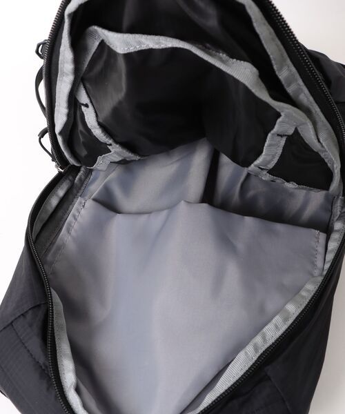 SALOMON（サロモン）の「SALOMON/サロモン バックパック XT 10 エックスティー10L LC2858500/LC2858600/LC2859000（バックパック/リュック・メンズ・カーキオリーブ/ホワイト/ブラック・FREE）」の22枚目の写真