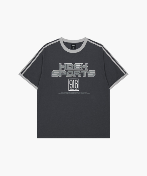 HDEX(エイチデックス)の「フリーリングオーバーフィットショートスリーブ (チャコール)(Tシャツ/カットソー・メンズ・チャコール・MEDIUM/LARGE/X-LARGE/2XL)」の2枚目の写真