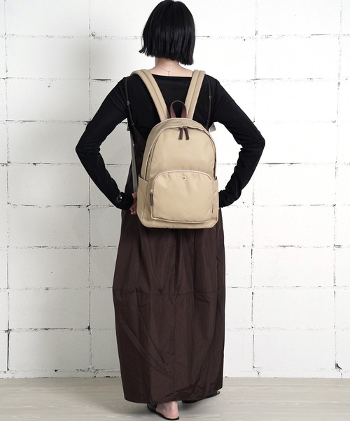 Legato Largo(レガートラルゴ)の「"02"≪Legato Largo≫肩楽 10ポケット/14L ナイロン リュック(バックパック/リュック・レディース・グレー/ライトブラウン/ブラック/ベージュ/ネイビー・ONE SIZE)」の12枚目の写真