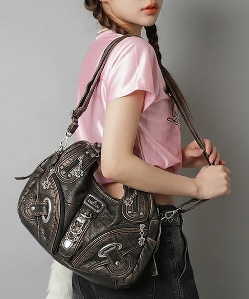 SPINNS(スピンズ)の「ショルダーバッグ/3リング(ショルダーバッグ・レディース・ブラック/グレー・ONESIZE)」の2枚目の写真