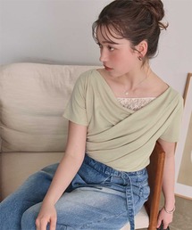 オフショルダーハーフスリーブレースドッキングTシャツ