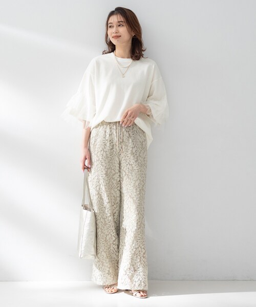 UNTITLED(アンタイトル)の「【Munich】ラッフルスリーブトップス(Tシャツ/カットソー・レディース・ホワイト/ブラック・02)」の5枚目の写真