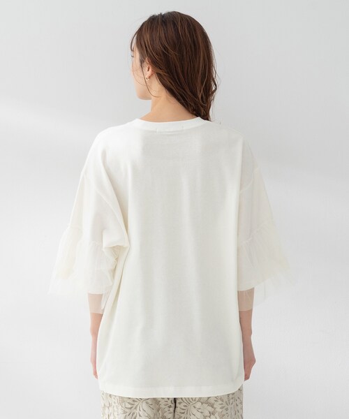 UNTITLED(アンタイトル)の「【Munich】ラッフルスリーブトップス(Tシャツ/カットソー・レディース・ホワイト/ブラック・02)」の14枚目の写真
