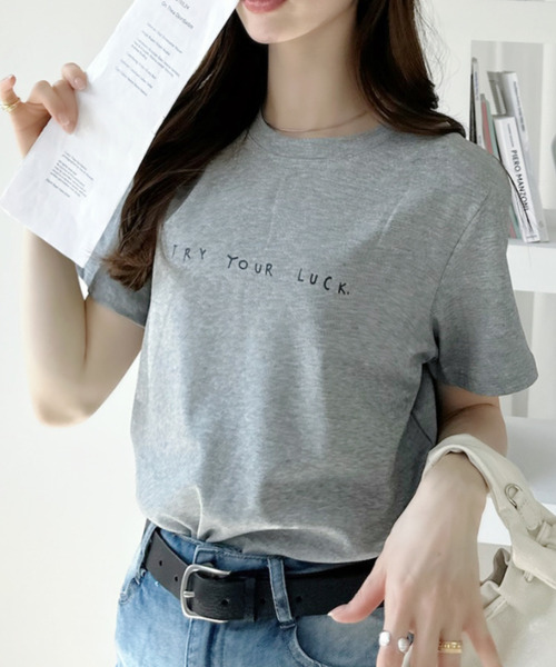Ada.(エイダ)の「手書き風 プリント 半袖Tシャツ(Tシャツ/カットソー・レディース・ブルー/ホワイト/グレー/ブラック・FREE)」の21枚目の写真