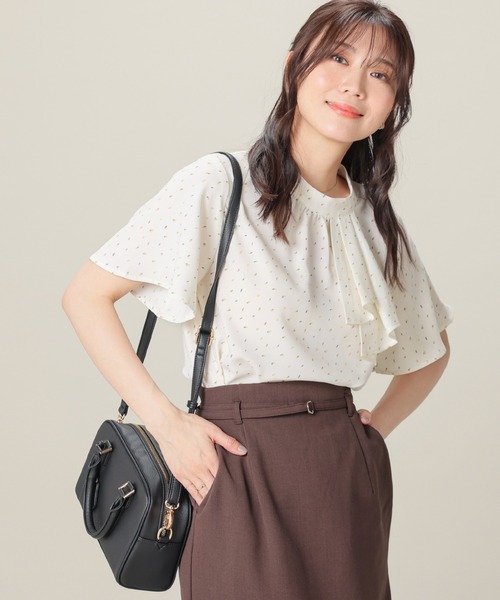 GLACIER lusso(グラシアルッソ)の「【美冷・接触冷感】アシメフリルブラウス(シャツ/ブラウス・レディース・ホワイト×イエロー/ネイビー系1/グレイッシュブルー/グレイッシュベージュ・L/LL/M/S)」の22枚目の写真