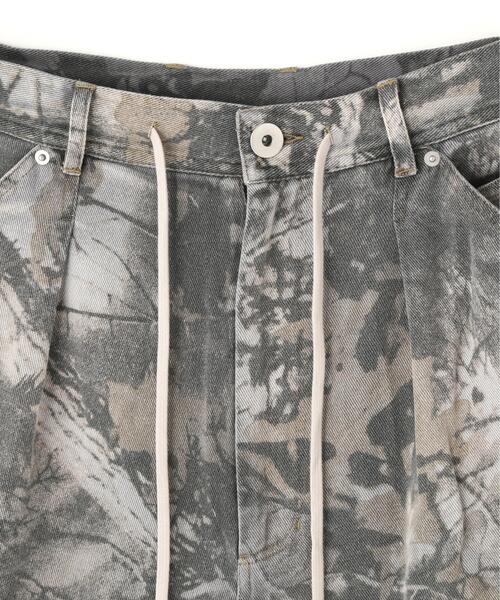 DANKE SCHON(ダンケシェーン)の「DankeSchon/ダンケシェーン/REAL TREE CAMO CUTOFF CARGO SHORTS(カーゴパンツ・レディース・グレー/オリーブ系・L/M)」の4枚目の写真