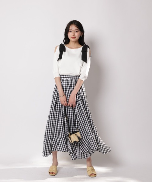 Apuweiser-riche(アプワイザーリッシェ)の「ギンガムエアリー切替スカート(スカート・レディース・ブラック/ネイビー・1/0/2)」の1枚目の写真