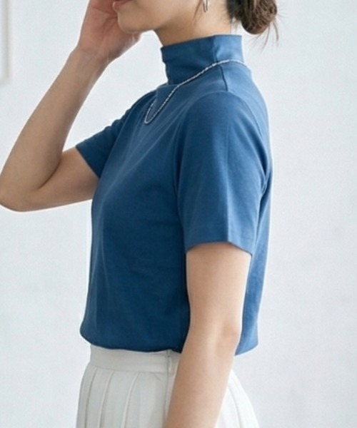 Belta attrice(ベルタアトリーチェ)の「【汗冷え防止】強撚コットン100 モックネック 半袖 フライス Tシャツ / 薄手インナー(Tシャツ/カットソー・レディース・ダークオレンジ/ブルー/カーキ/ブラック/ライトグレー/ダークグリーン/グレイッシュベージュ/ボルドー/ダークブルー・FREE/M~L/フリー)」の10枚目の写真