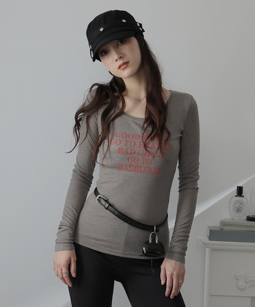 Ulysses(ユリシス)の「ロゴプリントオフショルルーズカットソー(Tシャツ/カットソー・レディース・ピンク/グレー/ブラック・M/S)」の2枚目の写真