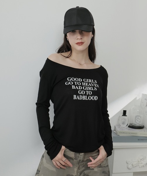 Ulysses(ユリシス)の「ロゴプリントオフショルルーズカットソー(Tシャツ/カットソー・レディース・ピンク/グレー/ブラック・M/S)」の1枚目の写真