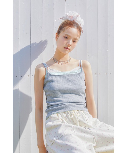 LILY BROWN（リリーブラウン）の「レイヤードキャミソールセット（Tシャツ/カットソー・レディース・イエロー/ホワイト/グレー・F）」の3枚目の写真