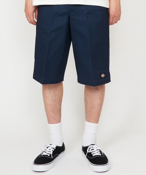 Dickies(ディッキーズ)の「Dickies/ディッキーズ 13" ワークショーツ ルーズフィット "42283"(チノパンツ・メンズ・ホワイト/ブラック/ライトベージュ/ダークグリーン/ヘザーチャコール/チャコールグレー/パープル/イエロー/オレンジ/ロイヤルブルー/ネイビー/レッド/グリーン/ピンク/ダークブラウン/オリーブ/カーキ・34/36/28/30/32)」の11枚目の写真
