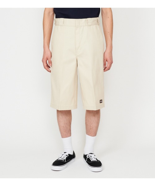 Dickies(ディッキーズ)の「Dickies/ディッキーズ 13" ワークショーツ ルーズフィット "42283"(チノパンツ・メンズ・ホワイト/ブラック/ライトベージュ/ダークグリーン/ヘザーチャコール/チャコールグレー/パープル/イエロー/オレンジ/ロイヤルブルー/ネイビー/レッド/グリーン/ピンク/ダークブラウン/オリーブ/カーキ・34/36/28/30/32)」の6枚目の写真