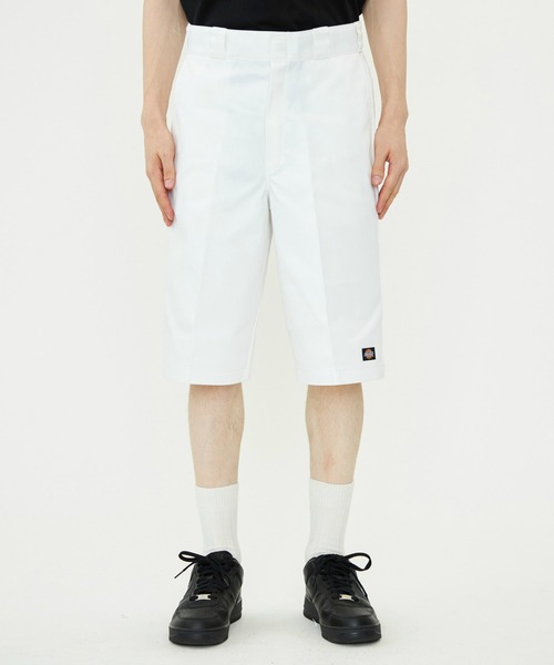 Dickies(ディッキーズ)の「Dickies/ディッキーズ 13" ワークショーツ ルーズフィット "42283"(チノパンツ・メンズ・ホワイト/ブラック/ライトベージュ/ダークグリーン/ヘザーチャコール/チャコールグレー/パープル/イエロー/オレンジ/ロイヤルブルー/ネイビー/レッド/グリーン/ピンク/ダークブラウン/オリーブ/カーキ・34/36/28/30/32)」の18枚目の写真