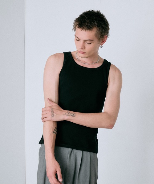 Regen Glanz(レーゲングランツ)の「modern standard rib tank top / モダンスタンダードリブタンクトップ(タンクトップ・メンズ・ブラック/ライトホワイト・MEDIUM/LARGE/SMALL)」の14枚目の写真