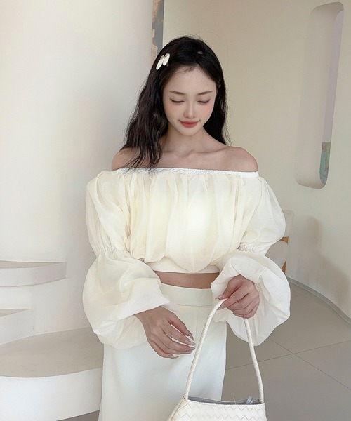 Jasmine Grandiflorum（ジャスミングランディフローラム）の「【Jasmine】オフショルグロップド丈ブラウス（シャツ/ブラウス・レディース・アイボリー/ブラック/パープル・FREE）」の8枚目の写真