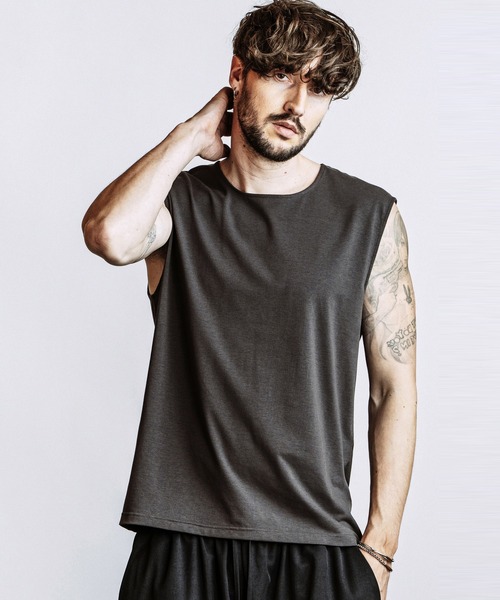 NO ID.(ノーアイディ)の「【NO ID.】Sleeveless Pullover / スリーブレス プルオーバー(Tシャツ/カットソー・メンズ・ホワイト/ブラック/グレー・ONE SIZE)」の21枚目の写真