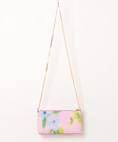 MARC JACOBS（マークジェイコブス）の「【NEW】THE BLURRED FLORAL SNAPSHOT CONVERTIBLE SHOULDER Bag/ザ ブラード フローラル スナップショット コンバーチブル ショルダー バッグ（ショルダーバッグ・レディース・ピンク系その他・ONE SIZE）」の7枚目の写真