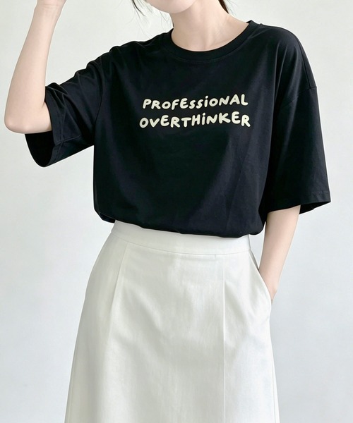 aimoha（アイモハ）の「刺繍風カジュアルロゴプリントTシャツ（Tシャツ/カットソー・レディース・ブラック/ライトグレー/ホワイト・FREE）」の18枚目の写真