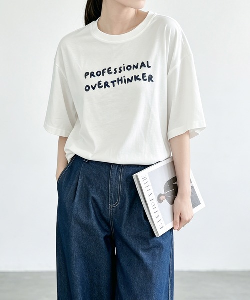 aimoha（アイモハ）の「刺繍風カジュアルロゴプリントTシャツ（Tシャツ/カットソー・レディース・ブラック/ライトグレー/ホワイト・FREE）」の14枚目の写真