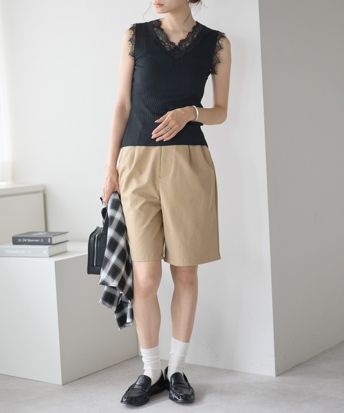 yuue' ( wear )(ユーイ)の「Vネックレース付きサマーリブニットタンクトップ(タンクトップ・レディース・ブラック/ホワイト・FREE)」の12枚目の写真