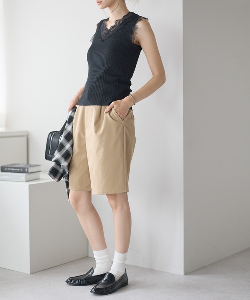 yuue' ( wear )(ユーイ)の「Vネックレース付きサマーリブニットタンクトップ(タンクトップ・レディース・ブラック/ホワイト・FREE)」の4枚目の写真