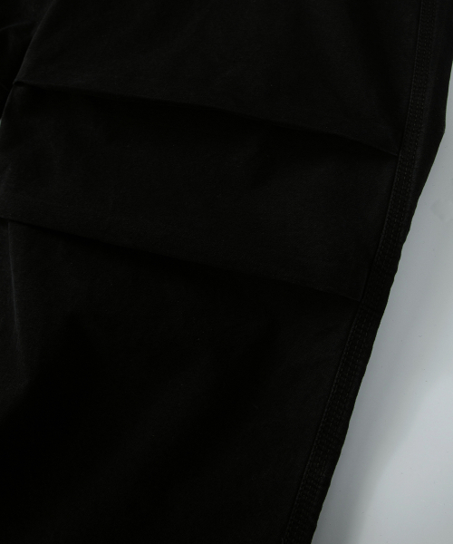 ASON(アズオン)の「NELL PARACHUTE PANTS / BLACK(その他パンツ・レディース・その他・SMALL/MEDIUM)」の8枚目の写真