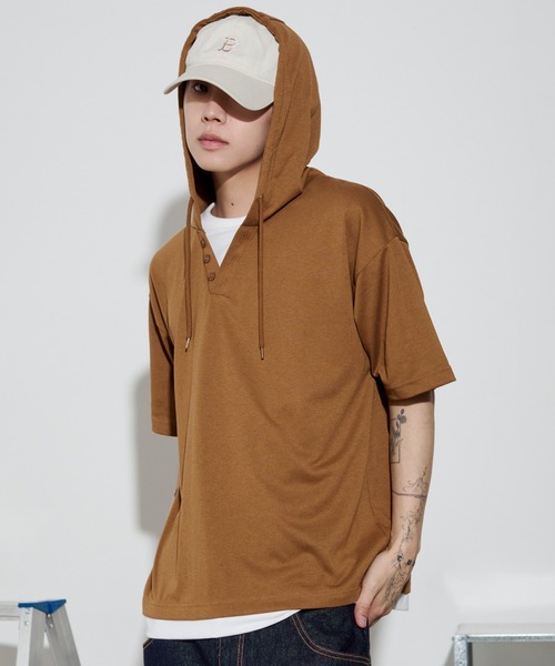 WEGO(ウィゴー)の「WEGO/フェイクレイヤードTパーカー(Tシャツ/カットソー・メンズ・ブラック/ブラウン/ネイビー・LARGE/MEDIUM)」の8枚目の写真